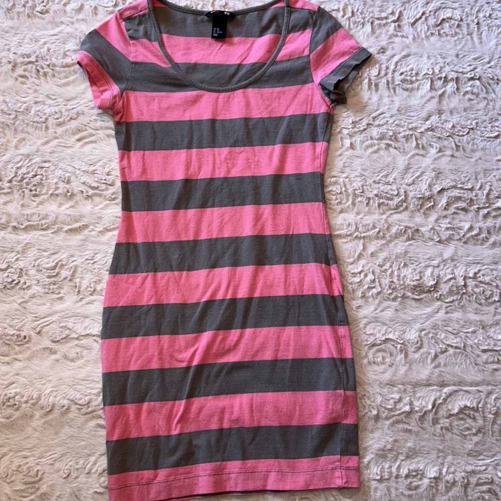 Size XS striped dress